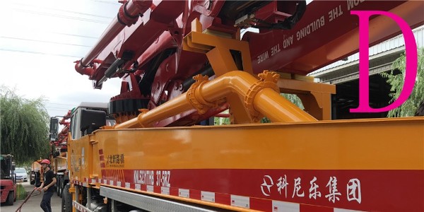 面對(duì)小型混凝土泵車水油溫同時(shí)升高如何解決（二）？