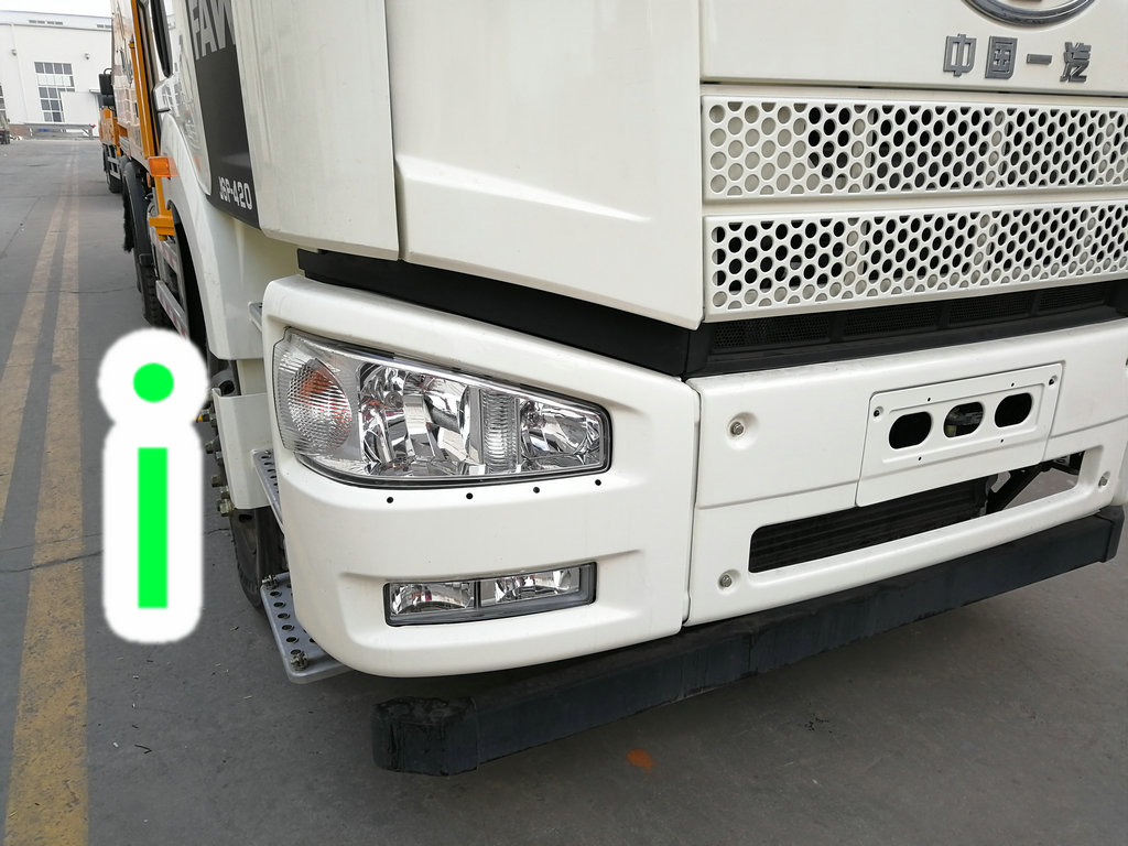 青島小型混凝土泵車價格 (9)