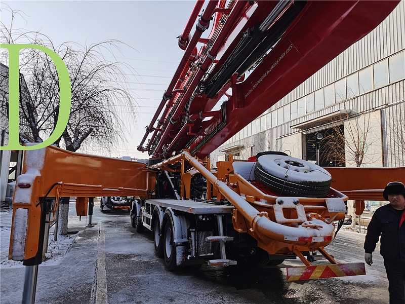 青島混凝土泵車價(jià)格 (8)