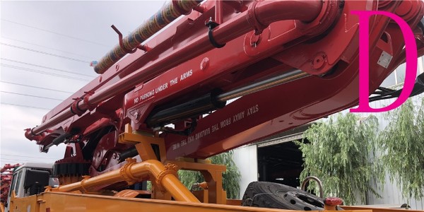 如何將小型混凝土泵車澆筑效果達(dá)到最佳